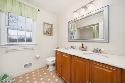 15 Alison Ct, New Providence, NJ 07974 - Photo 37