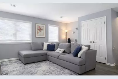 40 Loantaka Way #J, Madison, NJ 07940 - Photo 3