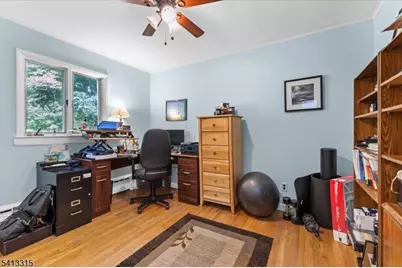 17 Helen St, Warren Township, NJ 07059 - Photo 21