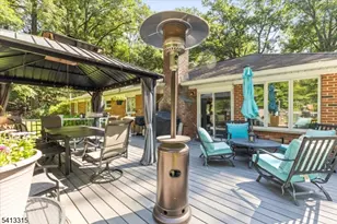 17 Helen St, Warren Township, NJ 07059 - Photo 23