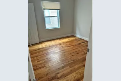 558 Broadway, Elizabeth, NJ 07206 - Photo 7