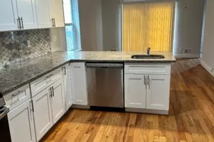 558 Broadway, Elizabeth, NJ 07206 - Photo 3