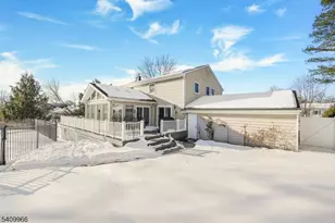 10 Stuart Ct, Montville Township, NJ 07058 - Photo 29