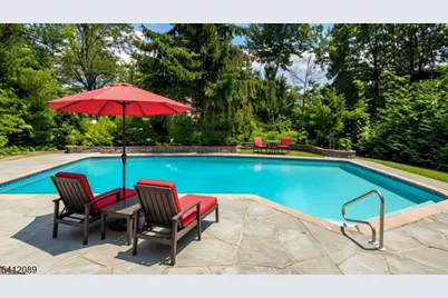 17 Clifford Dr, Wayne, NJ 07470 - Photo 29