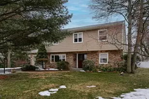 17 Clifford Dr, Wayne, NJ 07470 - Photo 3