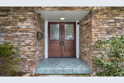 17 Clifford Dr, Wayne, NJ 07470 - Photo 5