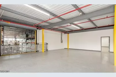 6-8 Hoffman Pl, Hillside, NJ 07205 - Photo 9