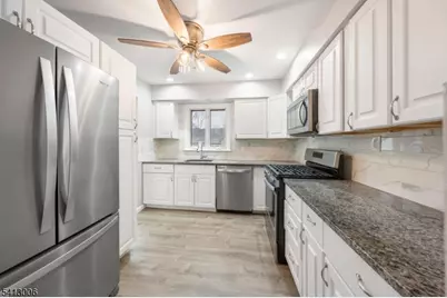 683 Maple Ave, Rahway, NJ 07065 - Photo 9