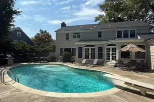 12 Cayuga Way, Millburn Twp., NJ 07078 - Photo 33