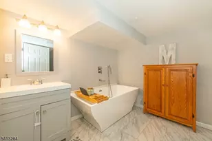 46 Vail Dr, Hampton Township, NJ 07860 - Photo 19