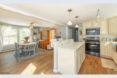 46 Vail Dr, Hampton Township, NJ 07860 - Photo 7