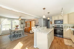 46 Vail Dr, Hampton Township, NJ 07860 - Photo 7