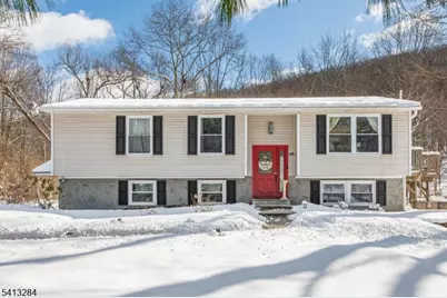 46 Vail Dr, Hampton Township, NJ 07860 - Photo 1