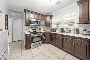 317 Drake Ave, Roselle, NJ 07203 - Photo 23