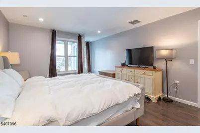 165 Lakeside Rd, West Milford Twp., NJ 07421 - Photo 17