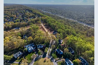 8 Juniper Pointe Trail, Green Brook Township, NJ 08812 - Photo 5