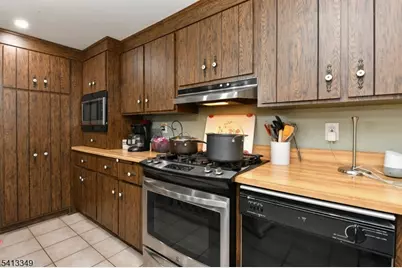 32 Grove St, Wanaque, NJ 07465 - Photo 19