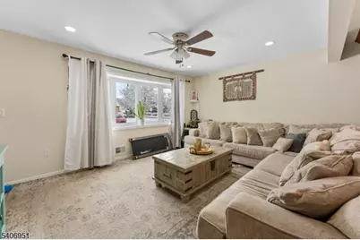 186 10th Ave, Hawthorne, NJ 07506 - Photo 5