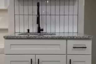 432 Lakeside Ave, Orange, NJ 07050 - Photo 3