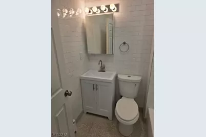 812 Bayway Ave #1A, Elizabeth, NJ 07202 - Photo 13