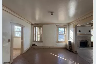 304 S Burnett St, East Orange, NJ 07018 - Photo 5