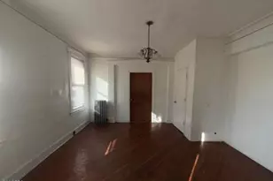 304 S Burnett St, East Orange, NJ 07018 - Photo 9