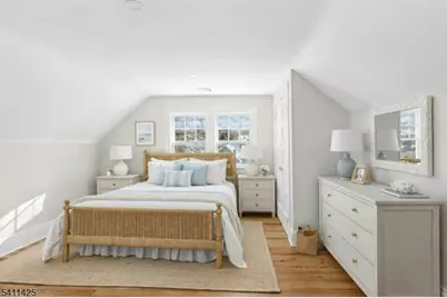 201 Maple Place, Cranford Township, NJ 07016 - Photo 35