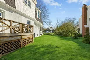 201 Maple Pl, Cranford Township, NJ 07016 - Photo 43