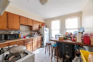 208 N 19th St, East Orange, NJ 07017 - Photo 19