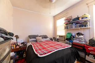 208 N 19th St, East Orange, NJ 07017 - Photo 17