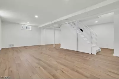 684 Gallows Hill Rd, Cranford Township, NJ 07016 - Photo 27