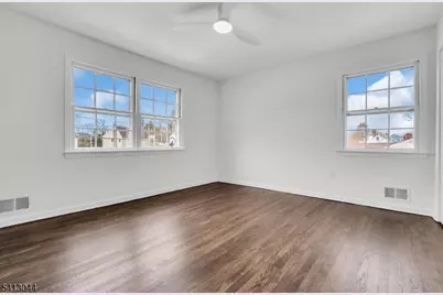 684 Gallows Hill Rd, Cranford Township, NJ 07016 - Photo 23