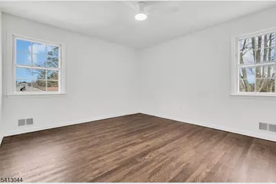 684 Gallows Hill Rd, Cranford Township, NJ 07016 - Photo 21