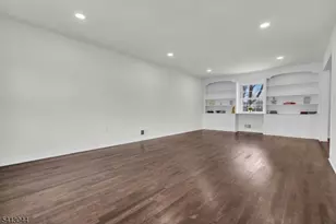 684 Gallows Hill Rd, Cranford Township, NJ 07016 - Photo 3