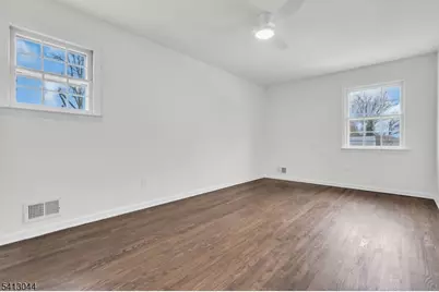 684 Gallows Hill Rd, Cranford Township, NJ 07016 - Photo 19