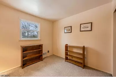 27 Maplewood Dr, Parsippany, NJ 07054 - Photo 21