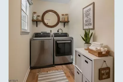 27 Maplewood Dr, Parsippany, NJ 07054 - Photo 19