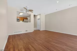 140 Kingston Ct, Madison, NJ 07940 - Photo 7