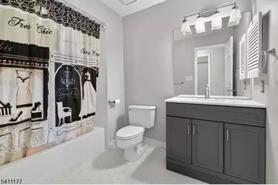 140 Kingston Ct, Madison, NJ 07940 - Photo 21