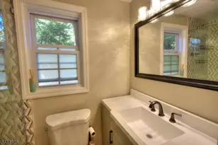 31 Station Rd, Denville, NJ 07834 - Photo 11