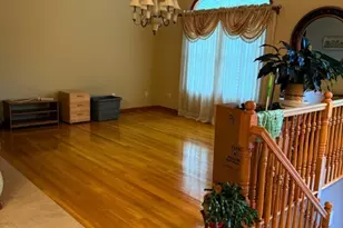 424 Page Ave, Lyndhurst Township, NJ 07071 - Photo 3