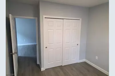 812 Bayway Ave #2B, Elizabeth, NJ 07202 - Photo 5