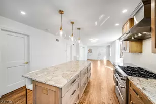 11 Walnut St, Little Falls Township, NJ 07424 - Photo 3