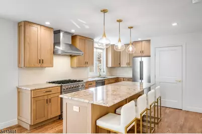 11 Walnut St, Little Falls Township, NJ 07424 - Photo 1