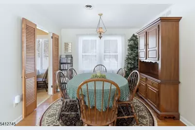 47 Clinton Ave, New Providence, NJ 07974 - Photo 9