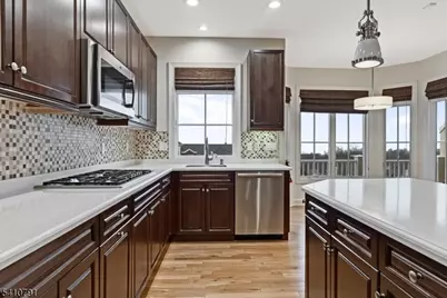 6 Keimel Ct, West Orange Township, NJ 07052 - Photo 3