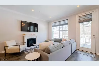 87 Sequoia Drive, Cedar Grove Twp., NJ 07009 - Photo 7