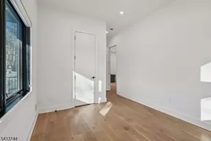 39 Billingsley Dr, Livingston, NJ 07039 - Photo 17