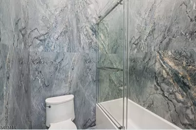 39 Billingsley Dr, Livingston, NJ 07039 - Photo 19