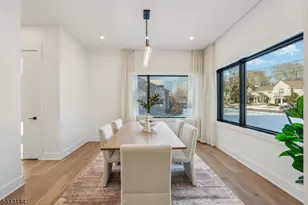 39 Billingsley Dr, Livingston, NJ 07039 - Photo 11